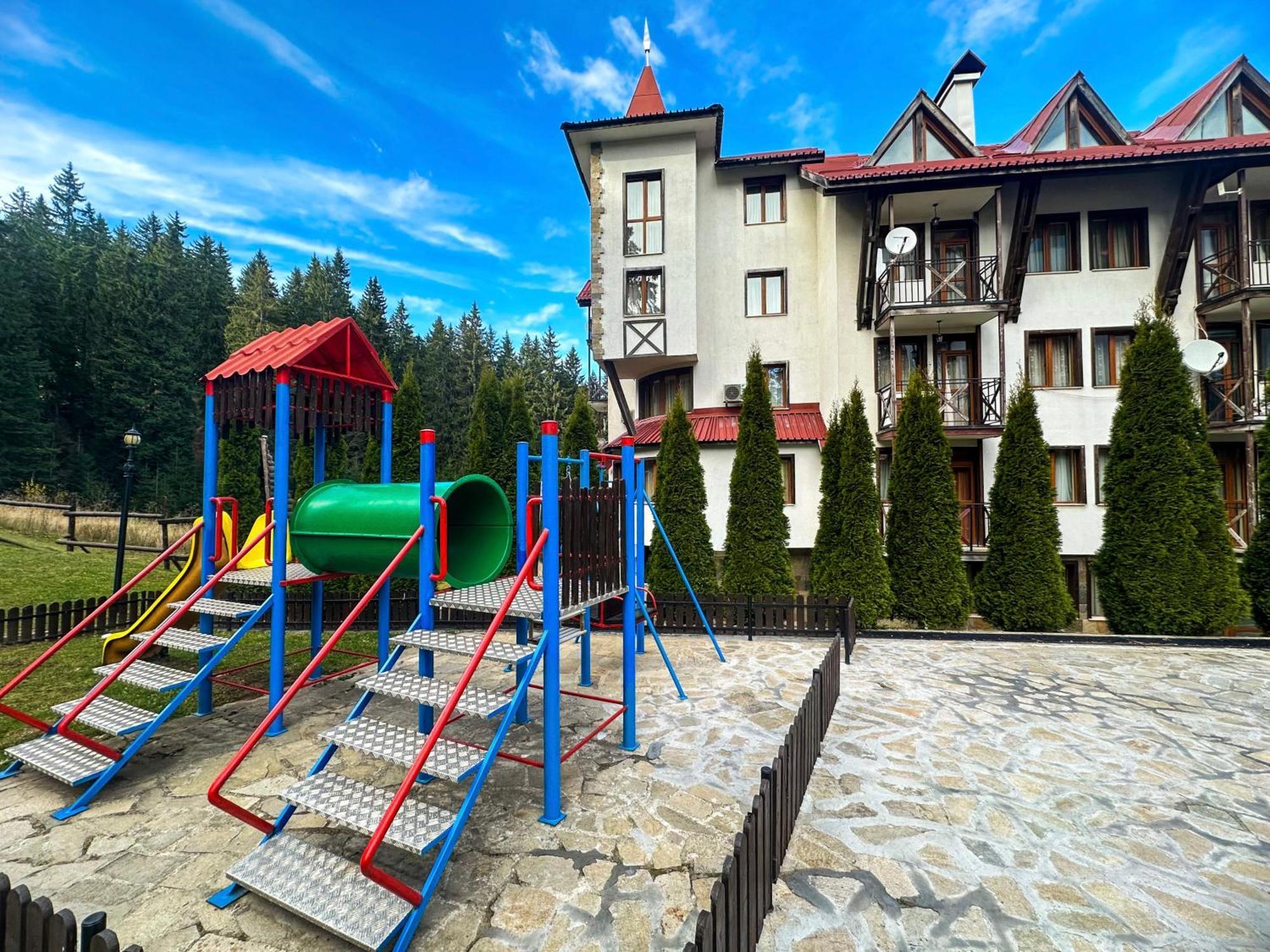 Castle Romance - Pamporovo Luaran gambar